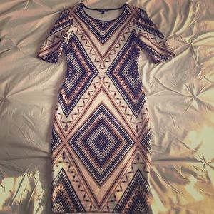 XoXo Knee length Dress